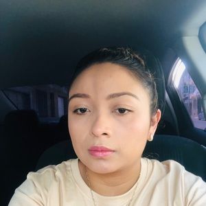 Meet your Posher, Elsy